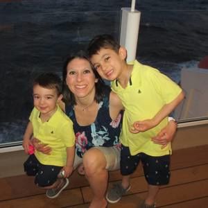 Meet your Posher, Lisa